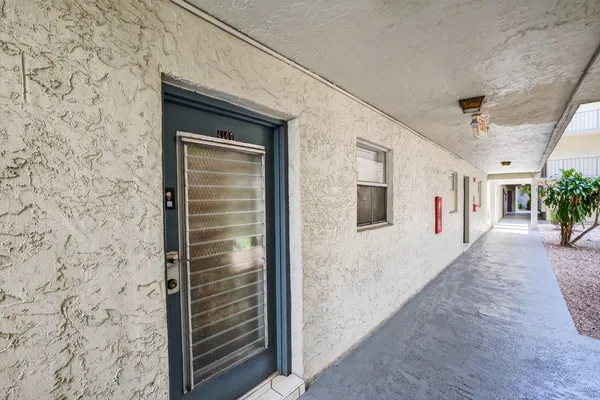 $175,000 | 1830 Southwest 81st Avenue, Unit 4107, North Lauderdale, FL 33068