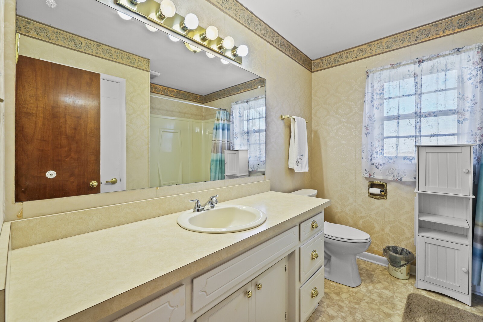 2521 Old Airport Road Hillsboro, TN 37342 - Photo 24 of 87 a bathroom with a sink toilet and shower