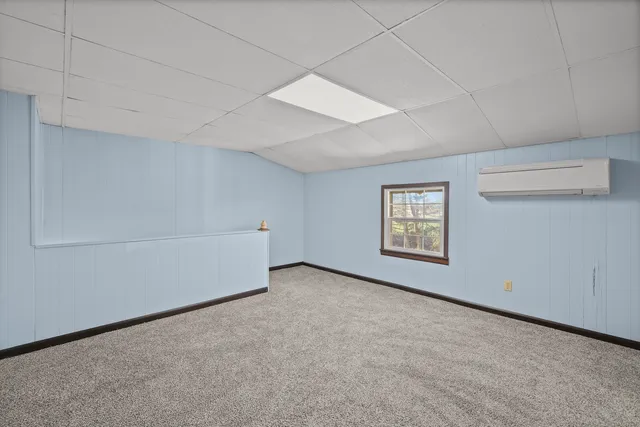 a view of residential houses with outdoor space