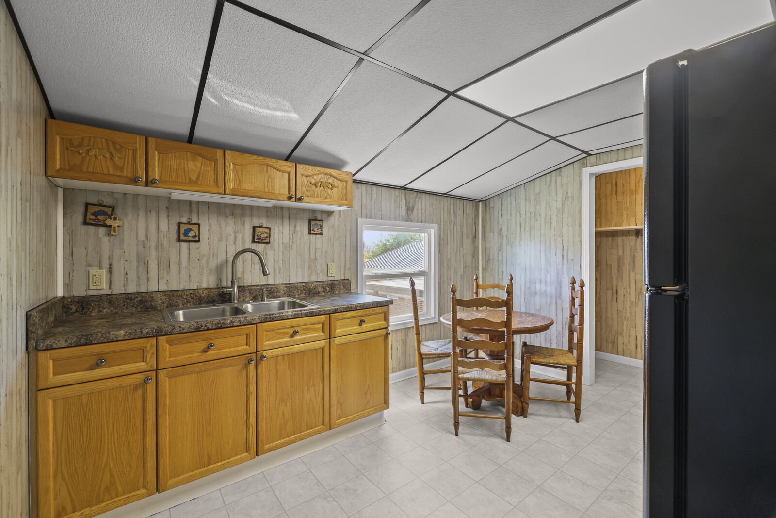 2521 Old Airport Road Hillsboro, TN 37342 - Photo 55 of 87 a dining room with granite countertop furniture and window