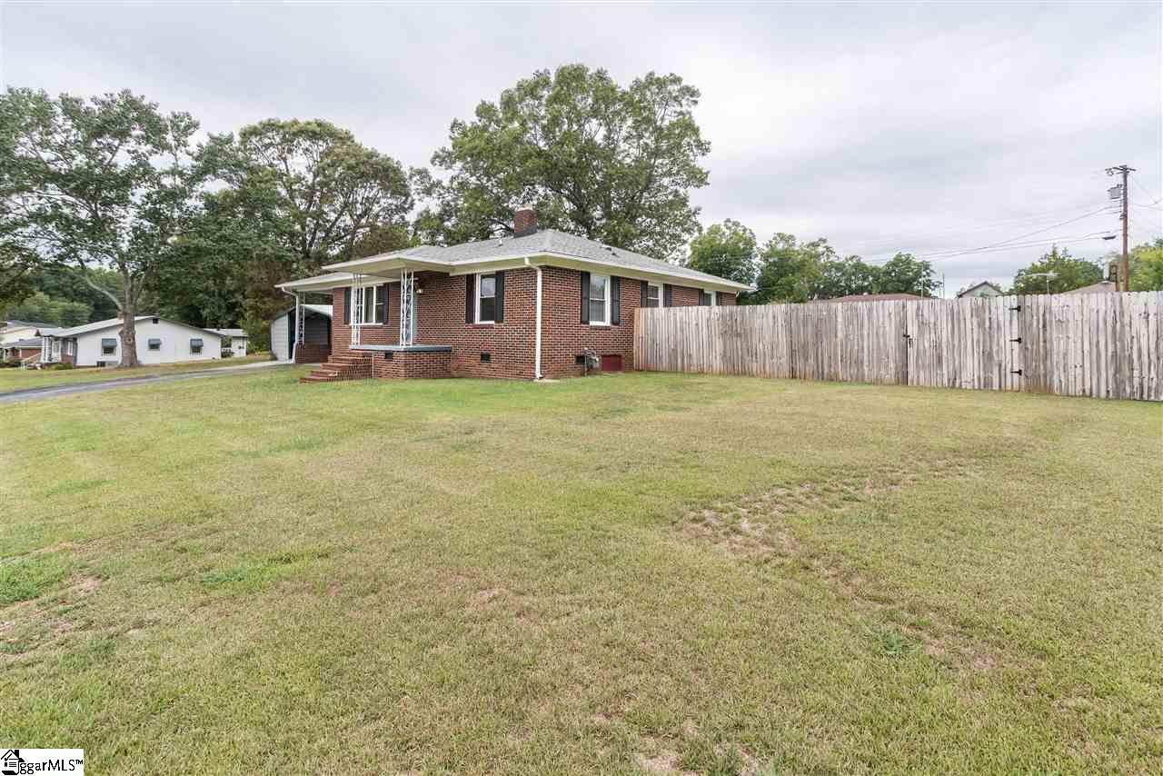 201 Maple Street Woodruff, SC 29388 - Photo 4 of 25 Gallery Image 4