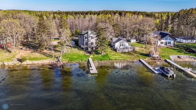 $444,000 | 29972 293rd Street, Waubun, MN 56589