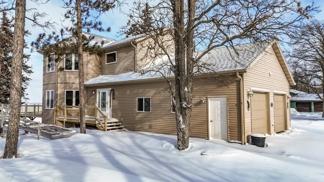 $444,000 | 29972 293rd Street, Waubun, MN 56589