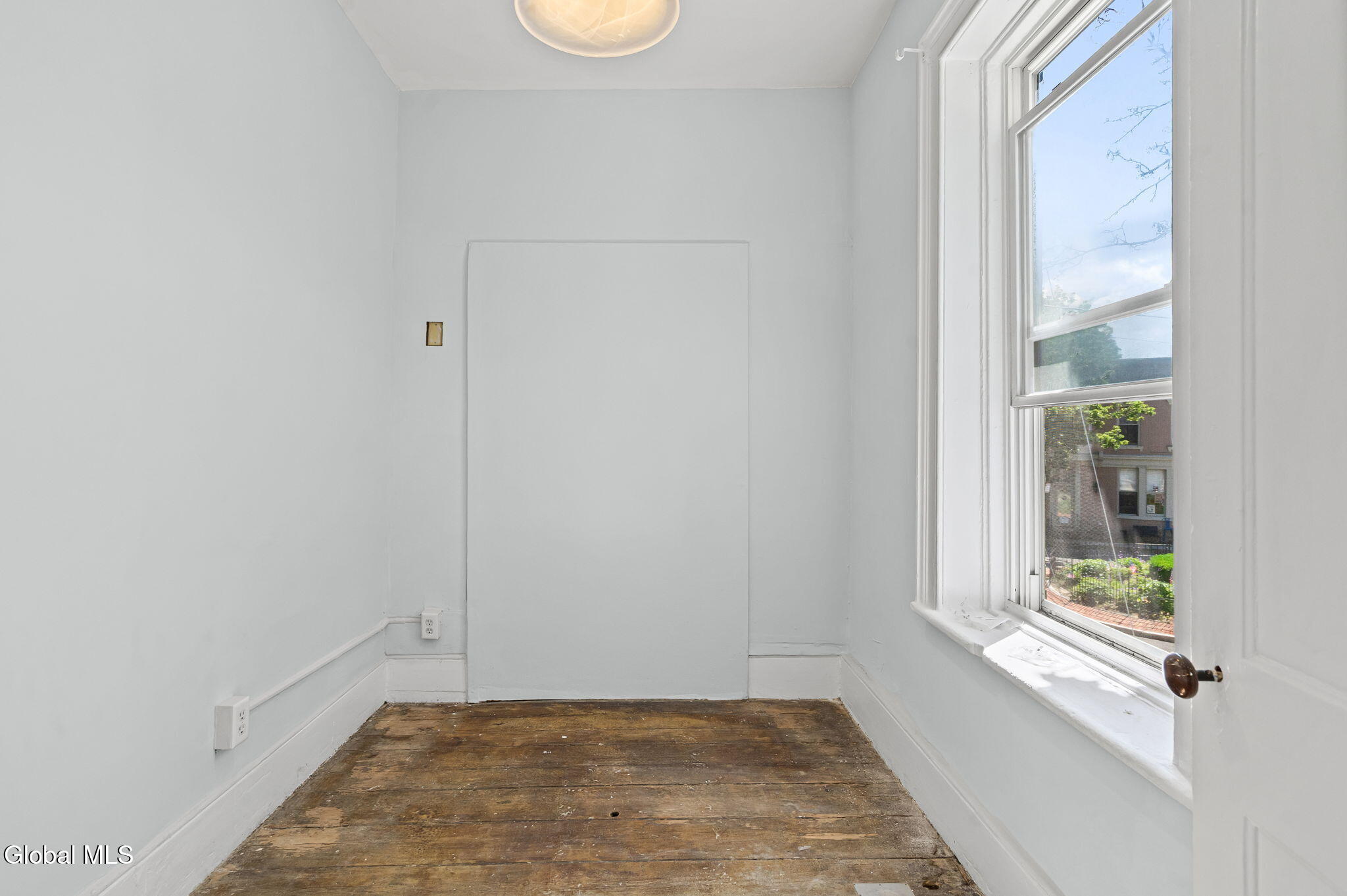 45 Front Street Schenectady, NY 12305 - Photo 47 of 55 47-web-or-mls-45-front-st