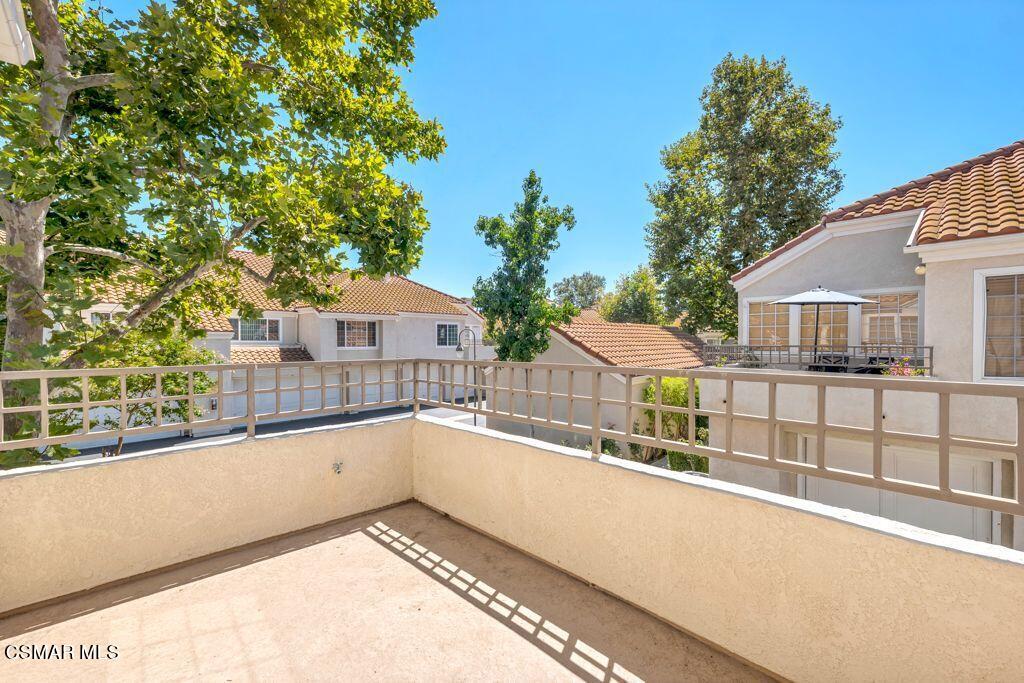 4240 Lost Hills Road, Unit 1206 Calabasas, CA 91301 - Photo 7 of 26 4gt8WzTw