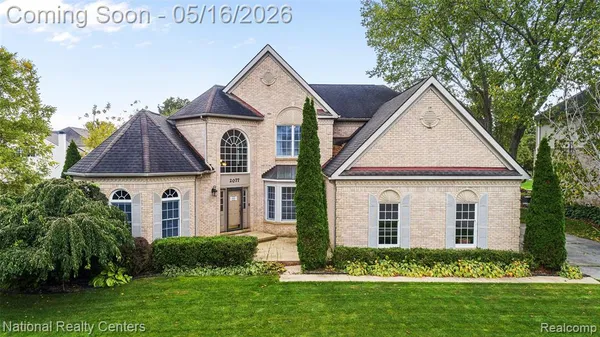 $599,000 | 2077 Applebrook Drive, Commerce Township, MI 48382