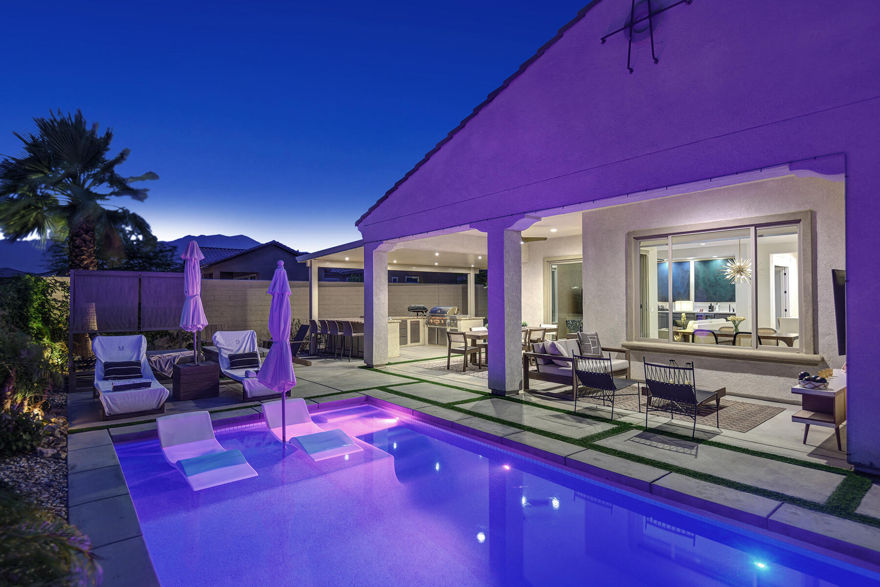 33 Magnum Rancho Mirage, CA 92270 - Photo 39 of 47 NIGHT BACK OF HOME TIGHT.jpg mls