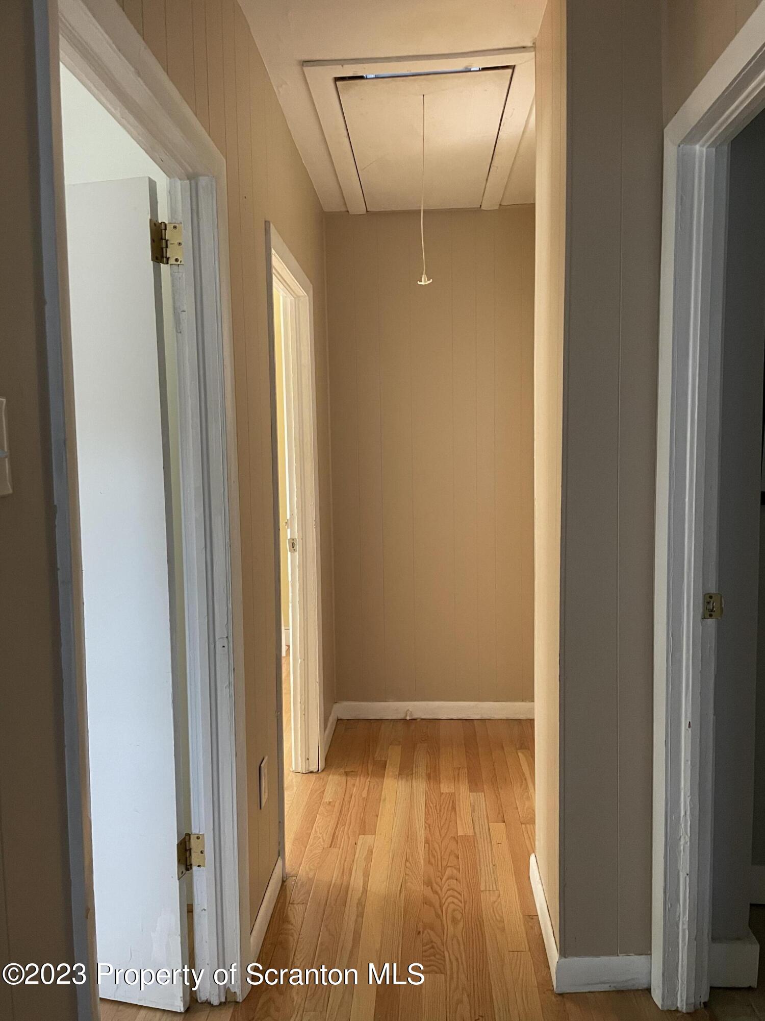 302 Center Street Clarks Summit, PA 18411 - Photo 28 of 37