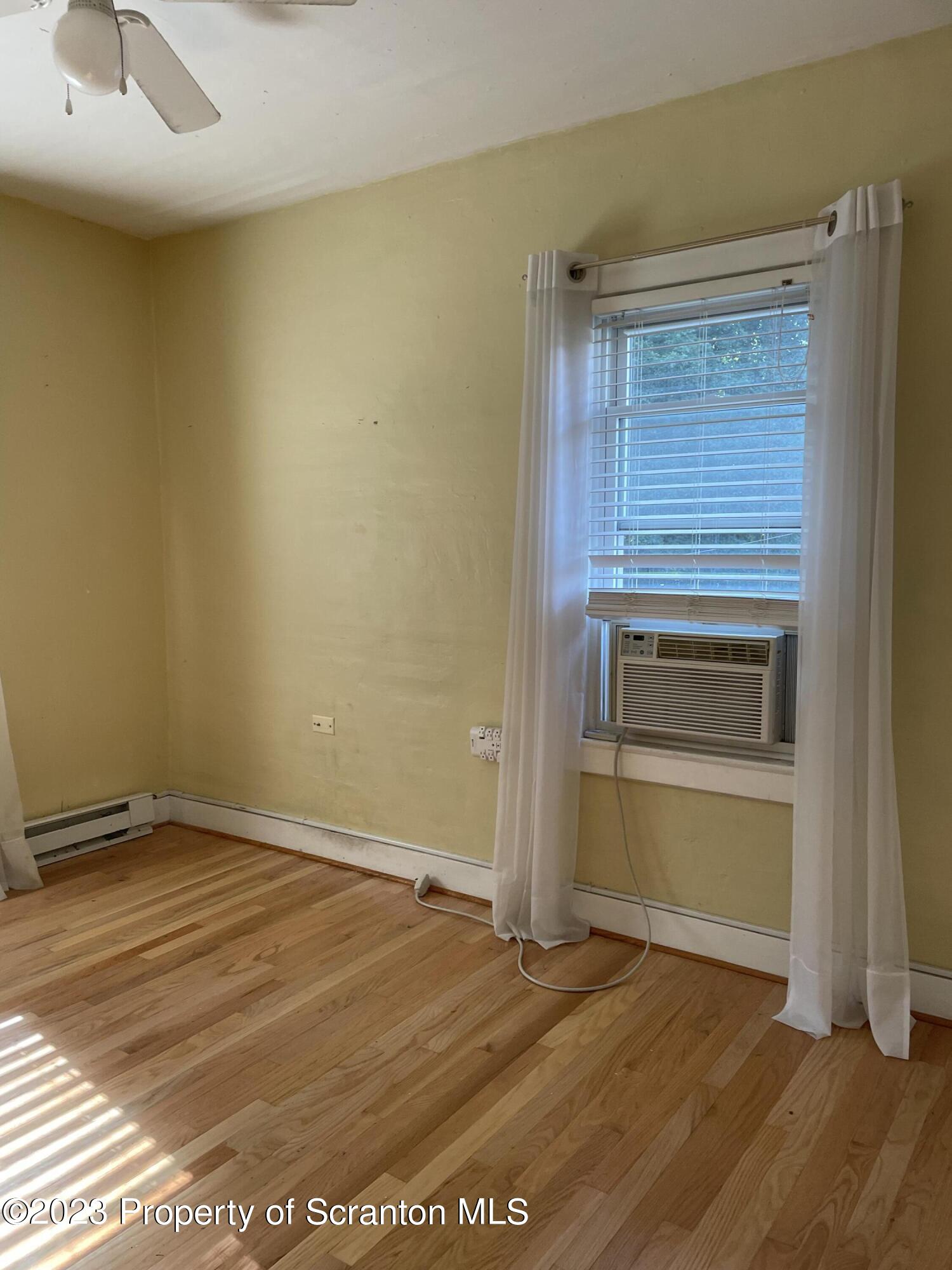 302 Center Street Clarks Summit, PA 18411 - Photo 29 of 37