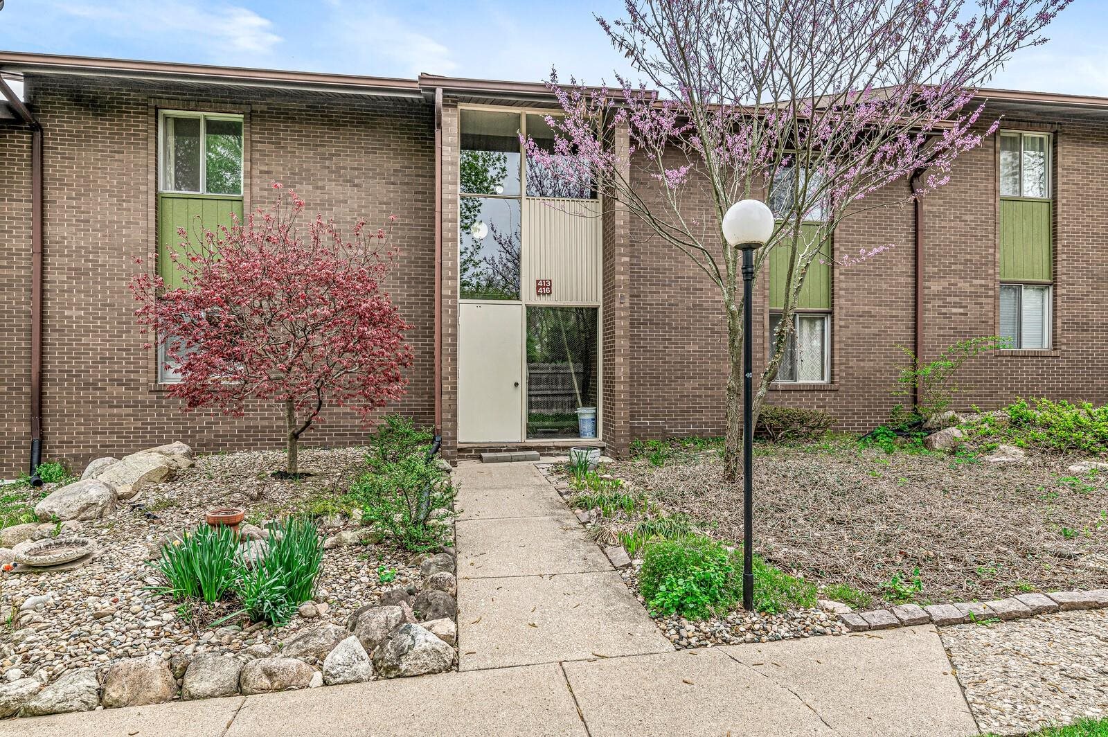 2500 Topsfield Road, Unit 416 South Bend, IN 46614 - Photo 1 of 18