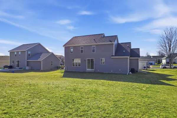 $438,500 | 717 Chadwick Drive, Watertown, WI 53094