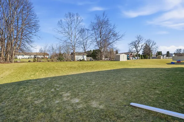 $438,500 | 717 Chadwick Drive, Watertown, WI 53094
