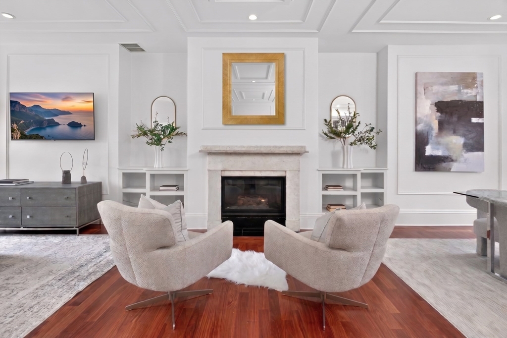 65 Rutland Street, Unit PH3 Boston, MA 02118 - Photo 7 of 24 Gallery Image 7