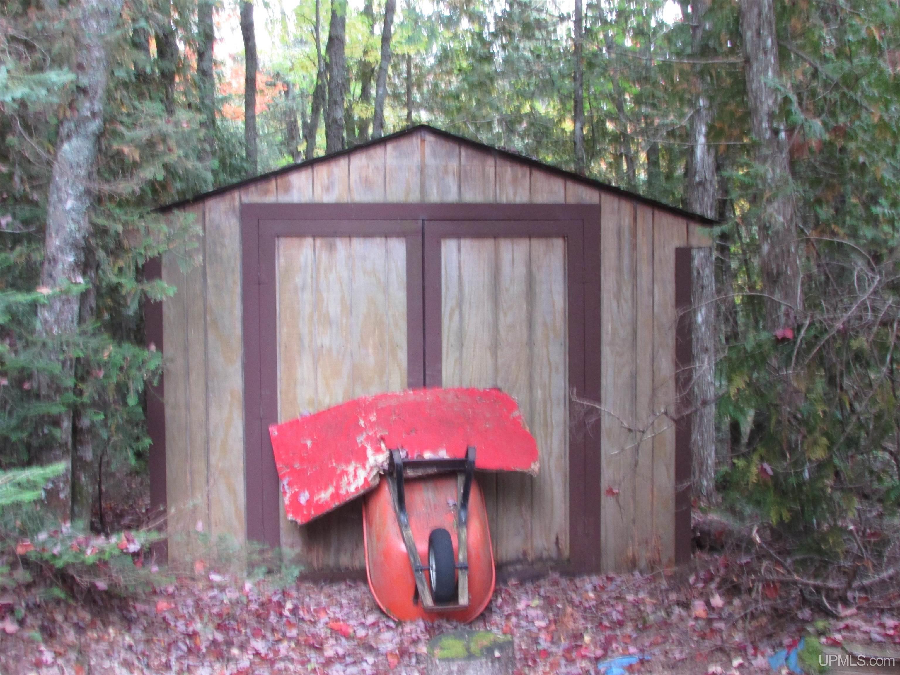 19337 Clear Lake Road Michigamme, MI 49861 - Photo 11 of 50 Gallery Image 11