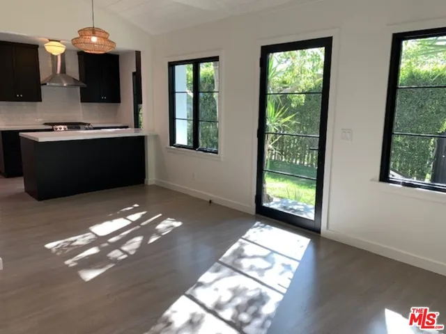 $4,500 | 1244 South Sycamore Avenue, Los Angeles, CA 90019