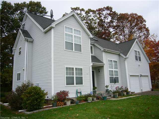 41 Nutmeg Hill Road Hamden, CT 06514 - Photo 1 of 1 Exterior Front.