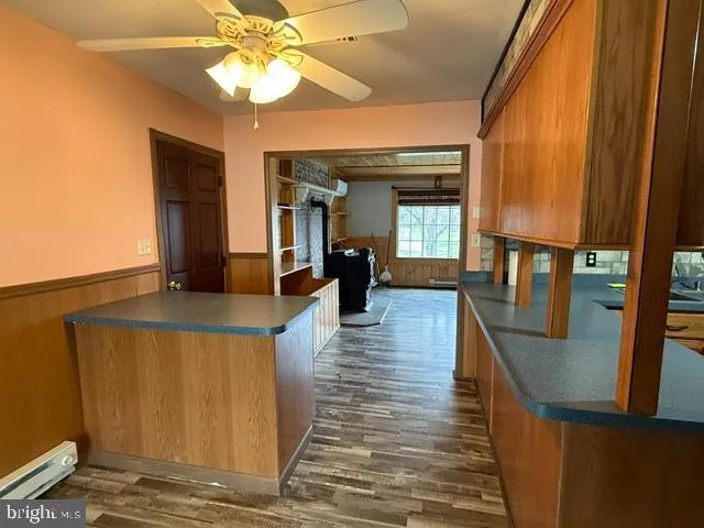 a view of a living room