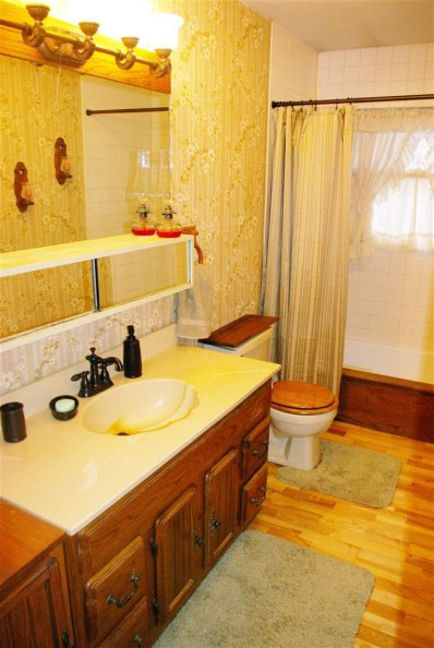 6533 West 450 Road North La Porte, IN 46350 - Photo 7 of 10 398x594