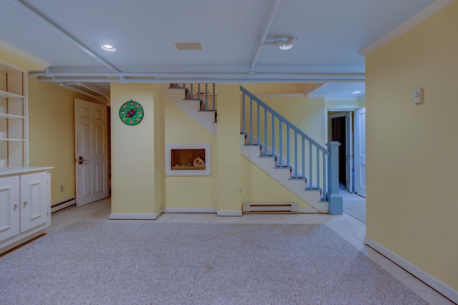 3206 White Oak Road Southwest Roanoke, VA 24014 - Photo 54 of 76 052-297153-IMG_8782_3_4_5_6_7202322