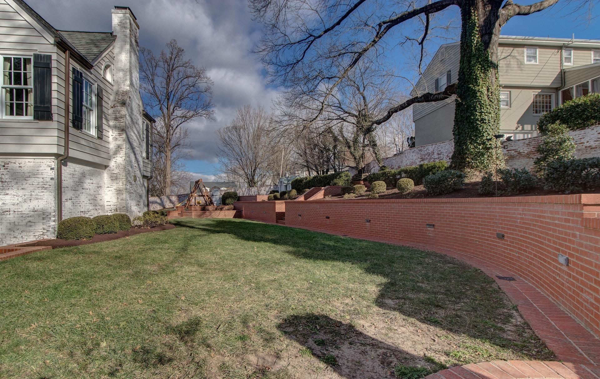 3206 White Oak Road Southwest Roanoke, VA 24014 - Photo 59 of 76 057-297153-IMG_8807_08_09_10_11_7202331