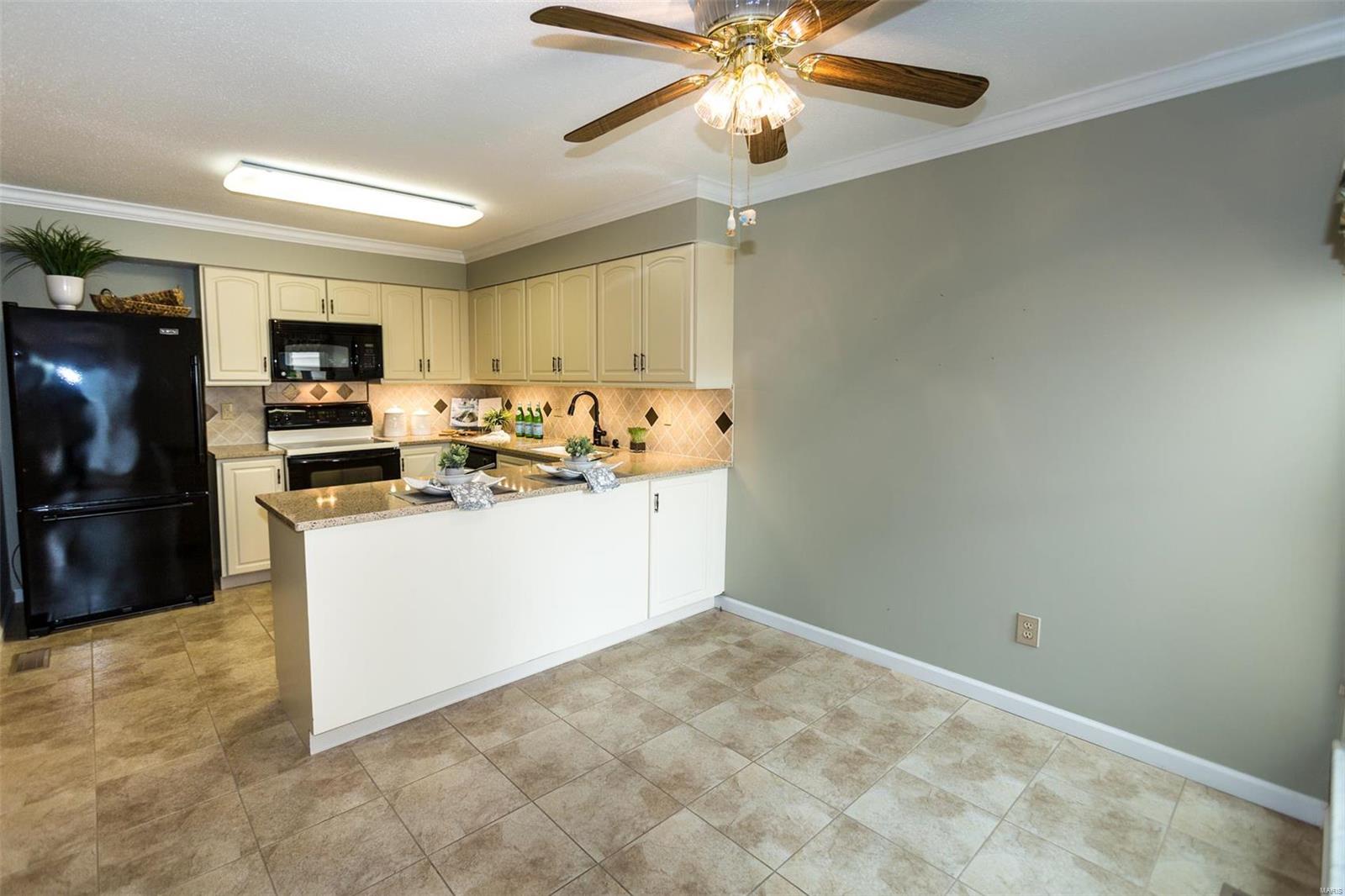 702 Sandy Summit Drive Ballwin, MO 63021 - Photo 15 of 32 Gallery Image 15