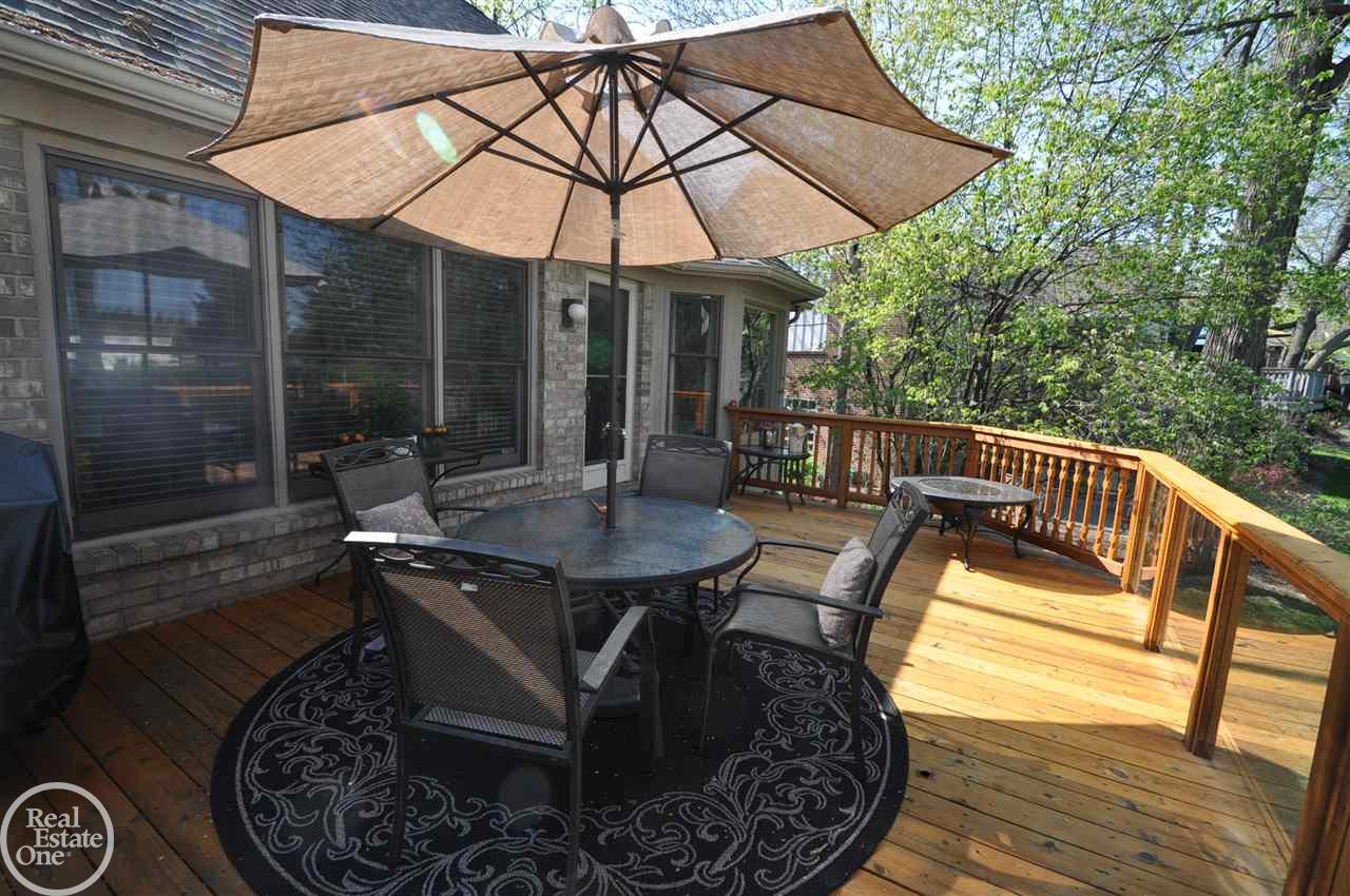 3295 Fulham Drive Rochester Hills, MI 48309 - Photo 22 of 27
