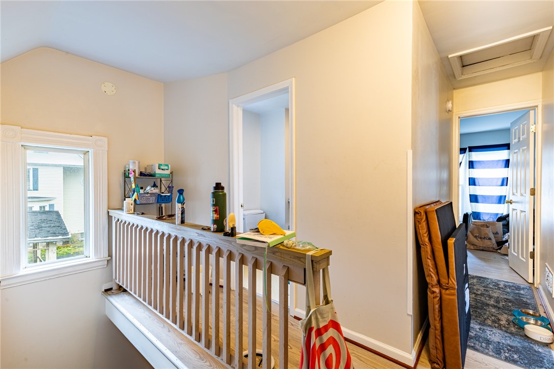 86 Grand Avenue Rochester, NY 14609 - Photo 19 of 37