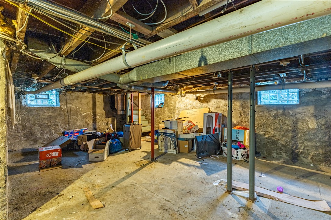 86 Grand Avenue Rochester, NY 14609 - Photo 28 of 37