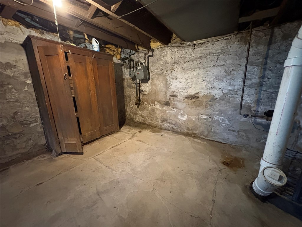 86 Grand Avenue Rochester, NY 14609 - Photo 32 of 37