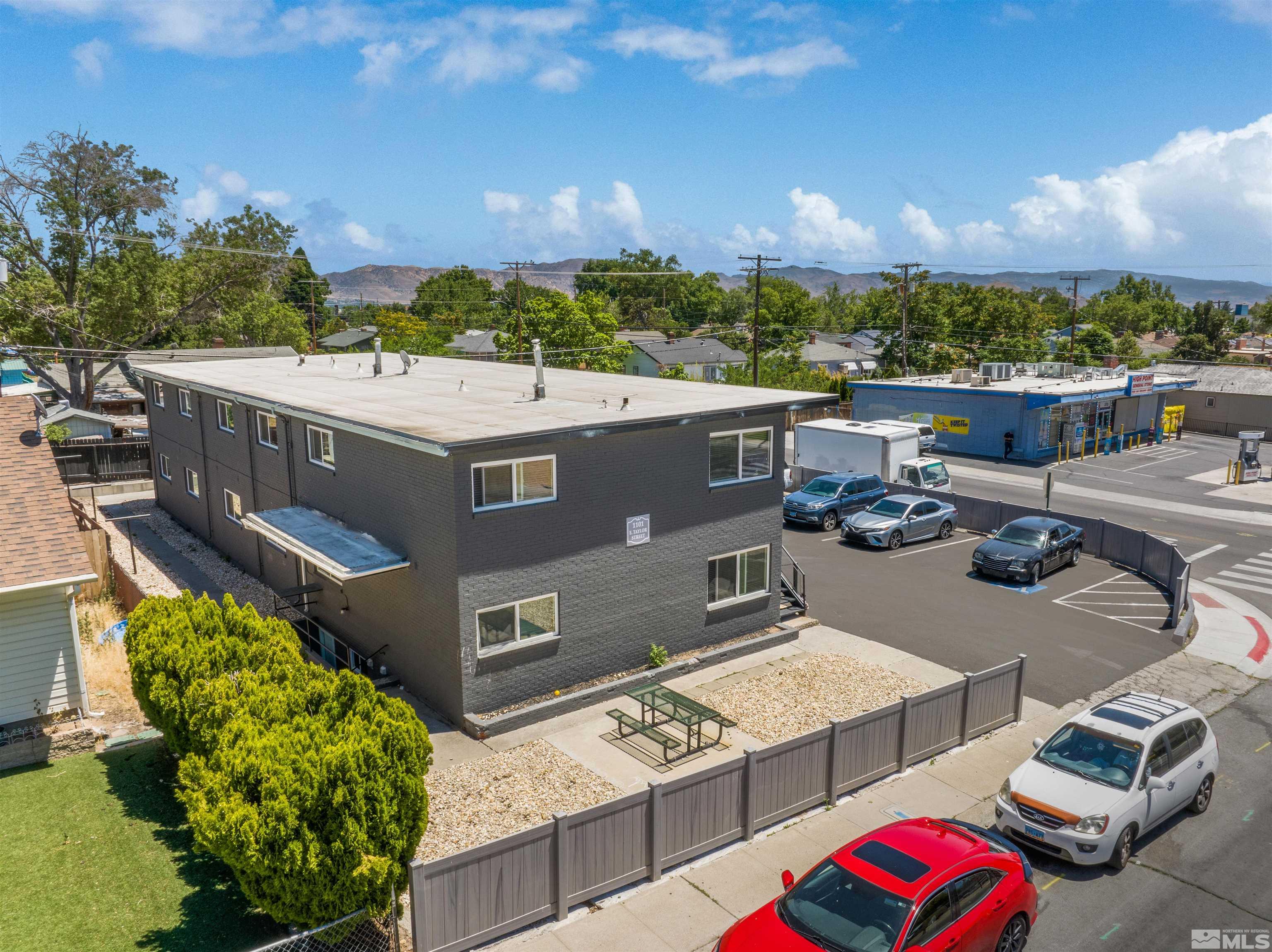 1101 East Taylor Street Reno, NV 89502 - Photo 6 of 17