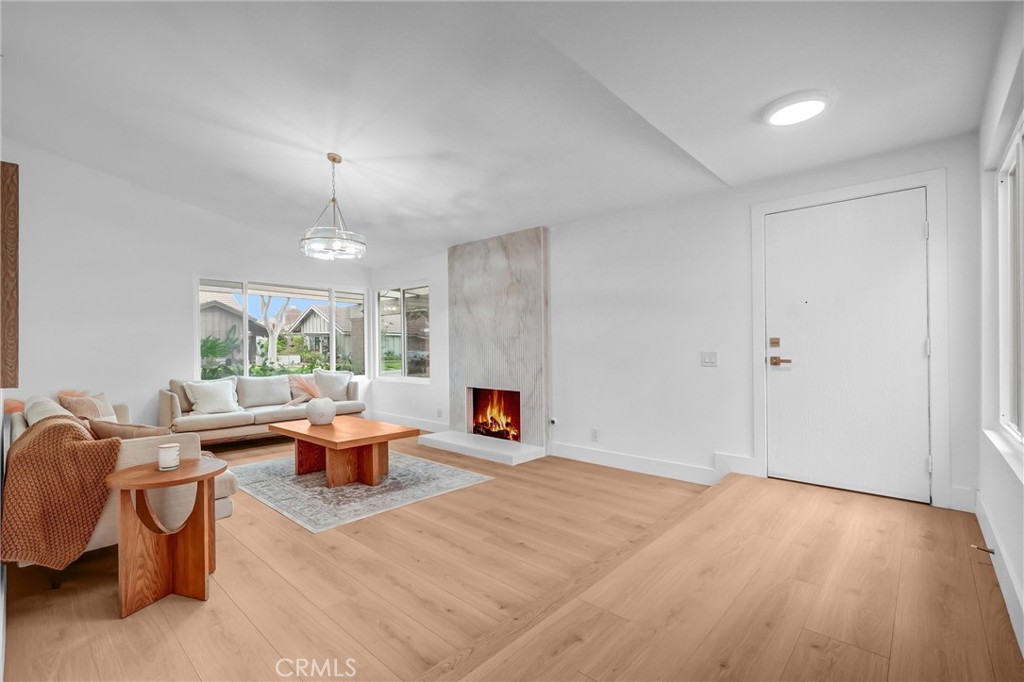 14332 Pinewood Road Tustin, CA 92780 - Photo 10 of 56