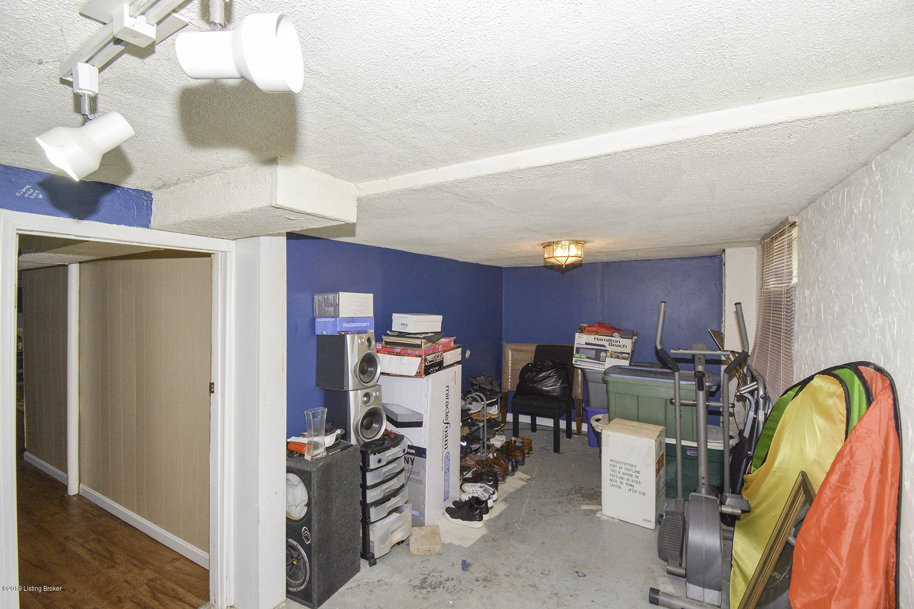 3108 Wayne Road Louisville, KY 40216 - Photo 28 of 32 28 Basement Room 3