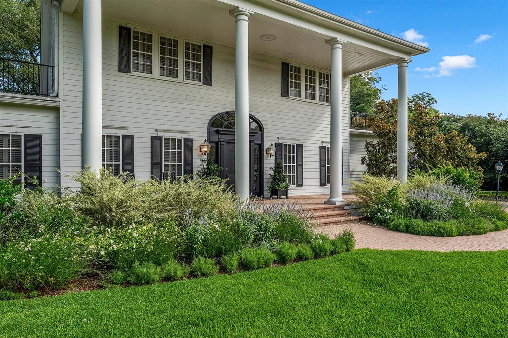 3601 Hillcrest Drive Waco, TX 76708 - Photo 1 of 40