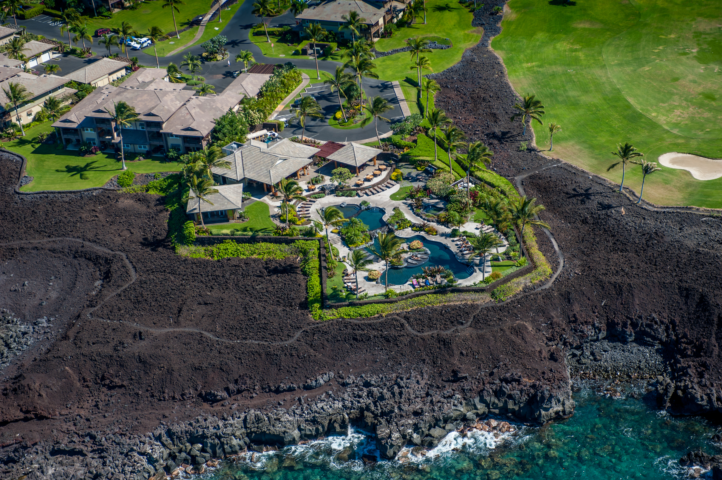 69-1033 Nawahine Place, Unit 4G Waikoloa, HI 96738 - Photo 3 of 26 a view of a garden with a tree