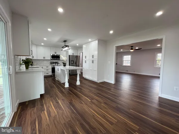 $3,800 | 9753 Moor Green Drive, Manassas, VA 20112