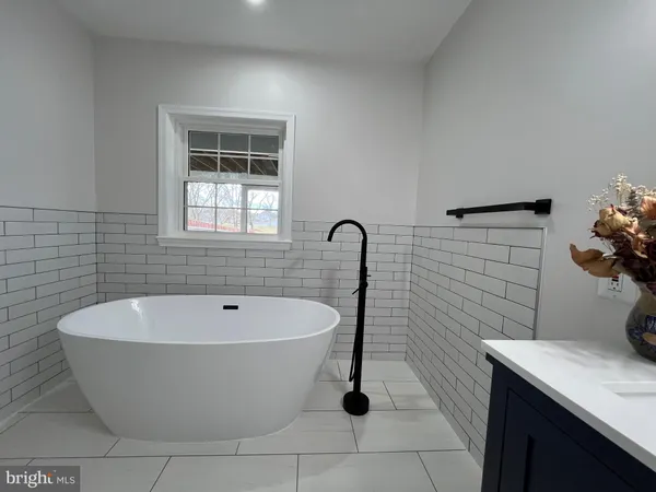 $3,800 | 9753 Moor Green Drive, Manassas, VA 20112