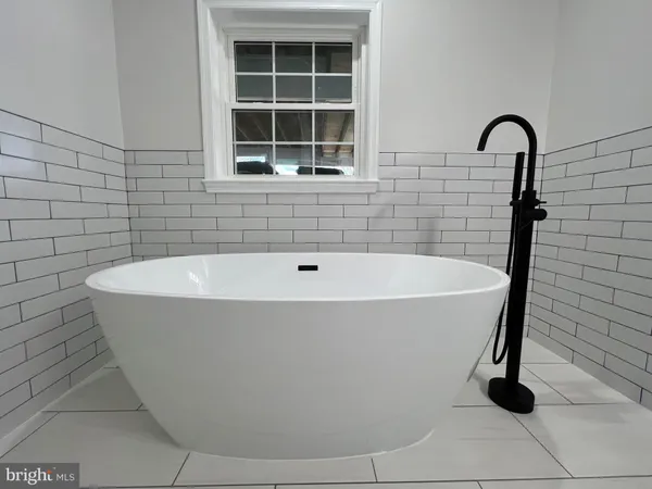 $3,800 | 9753 Moor Green Drive, Manassas, VA 20112