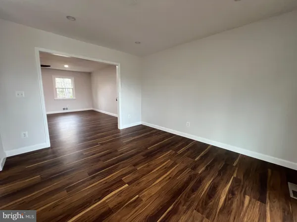 $3,800 | 9753 Moor Green Drive, Manassas, VA 20112