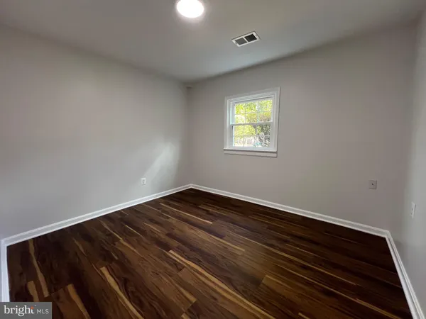 $3,800 | 9753 Moor Green Drive, Manassas, VA 20112