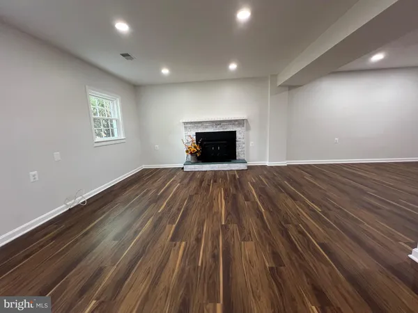 $3,800 | 9753 Moor Green Drive, Manassas, VA 20112