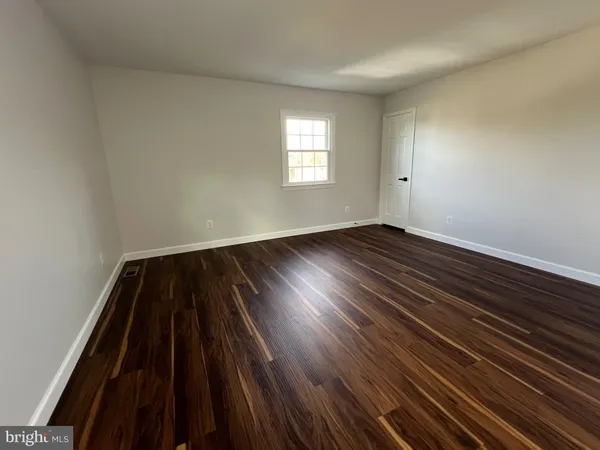 $3,800 | 9753 Moor Green Drive, Manassas, VA 20112