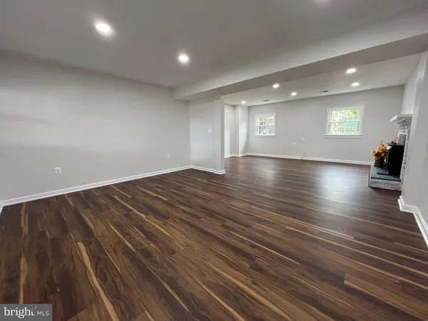 $3,800 | 9753 Moor Green Drive, Manassas, VA 20112