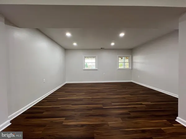 $3,800 | 9753 Moor Green Drive, Manassas, VA 20112