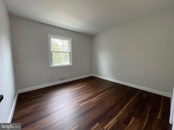 $3,800 | 9753 Moor Green Drive, Manassas, VA 20112