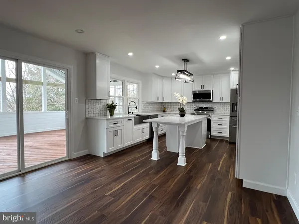 $3,800 | 9753 Moor Green Drive, Manassas, VA 20112