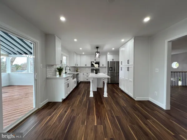 $3,800 | 9753 Moor Green Drive, Manassas, VA 20112