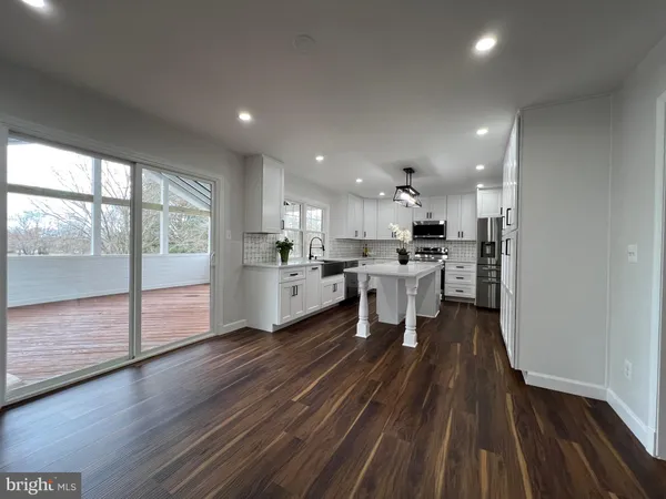 $3,800 | 9753 Moor Green Drive, Manassas, VA 20112