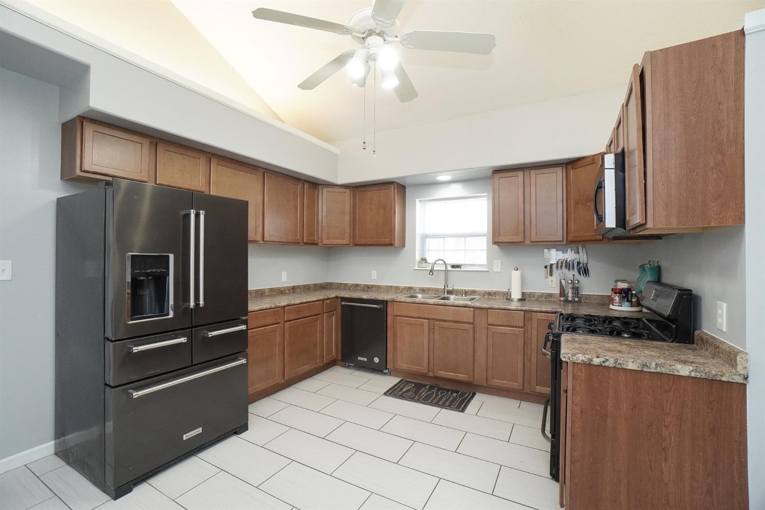 5088 Rapid Run Road Cincinnati, OH 45238 - Photo 11 of 22