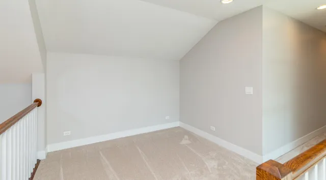 $4,850 | 2639 North Wayne Avenue, Unit 3, Chicago, IL 60614