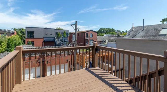 $4,850 | 2639 North Wayne Avenue, Unit 3, Chicago, IL 60614